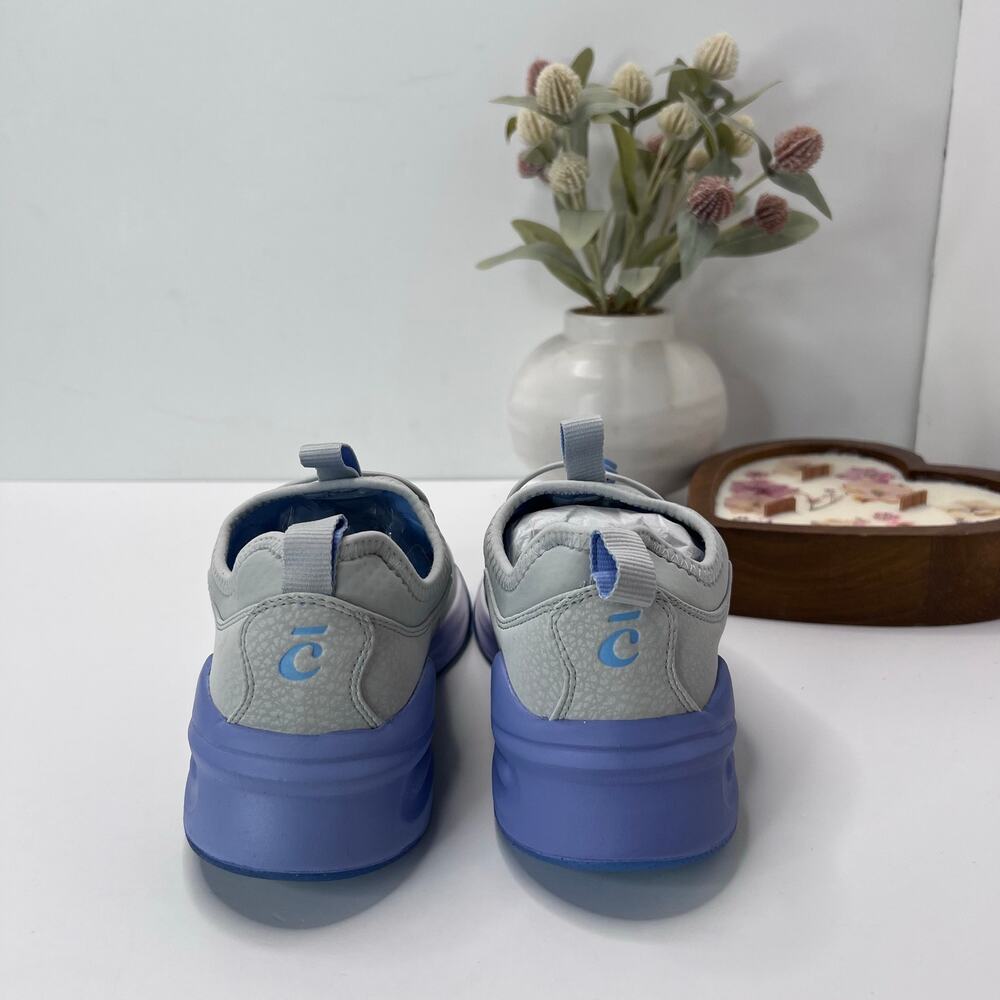 Clove Gray Matter Classic Comfort Sneaker Nursing Shoes Women 7.5 Tried On - Picture 2 of 9